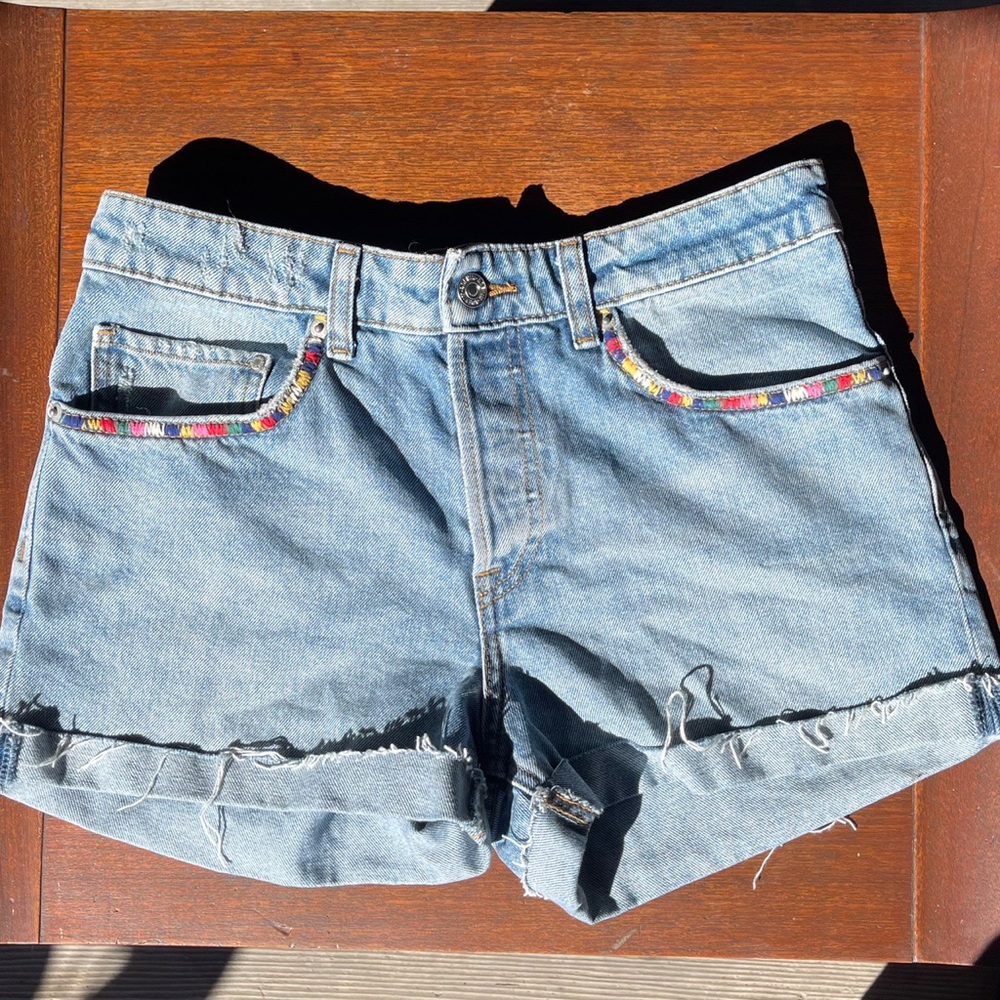 rainbow embroidered shorts 🌈